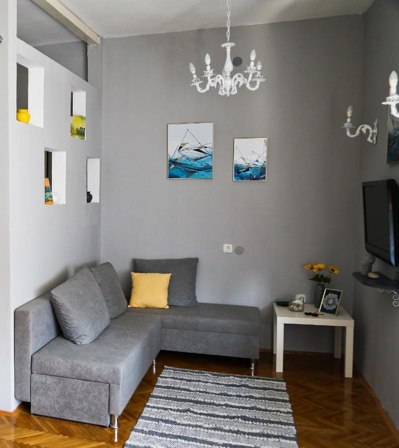 Apartment Mia Skopje Esterno foto